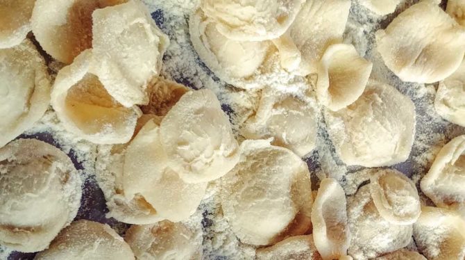 HOMEMADE ORECHIETTE WITH BROCCOLI