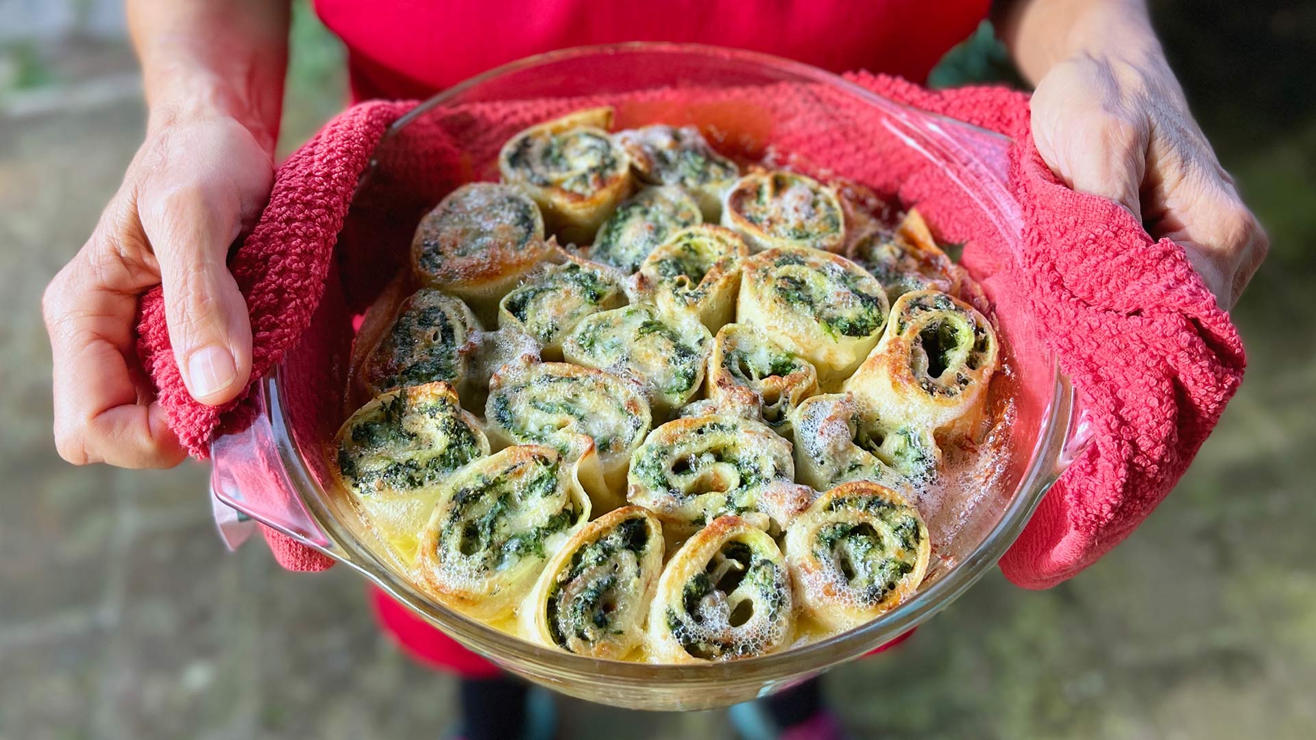 Spinach Stuffed Crespelle with Gorgonzola Sauce Class