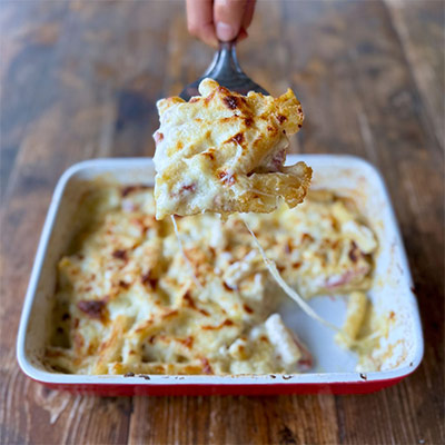 Cheesy Béchamel Baked Pasta